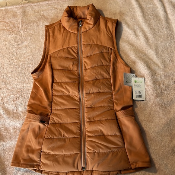 Healing Hands Scrubs - Picture 2 of 5